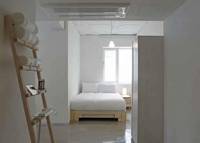 Small House Big Door Myeongdong 3*
